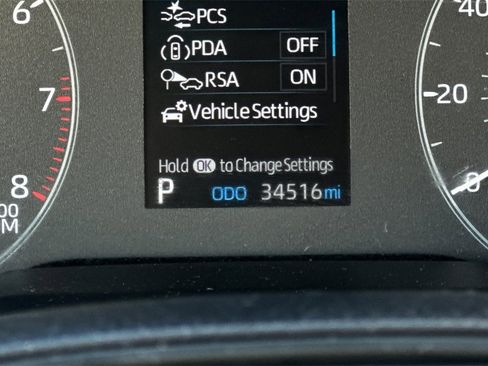 Used 2024 Toyota Corolla LE image 29