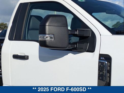 New 2025 Ford F600 4x4 Regular Cab Super Duty w/ XL Chrome Package image 11