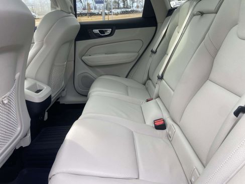 Certified 2023 Volvo XC60 B5 Plus w/ Protection Package Premier image 13