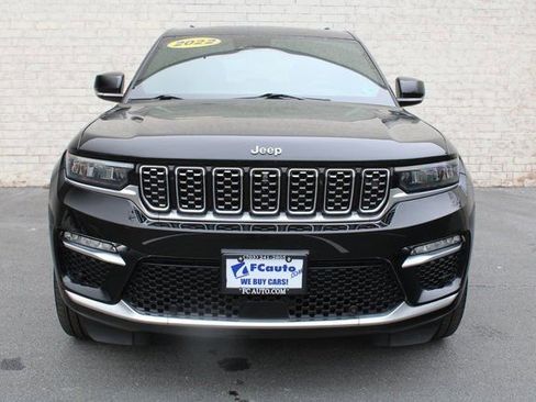 Used 2022 Jeep Grand Cherokee Summit image 3