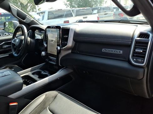 Used 2023 RAM 1500 Laramie AWD/4WD image 16
