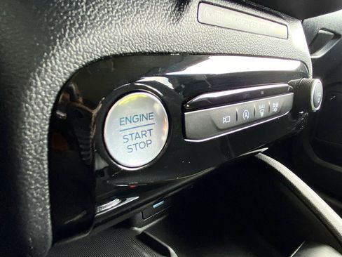 Used 2023 Ford Escape Active w/ Tech Pack #2 AWD/4WD image 38