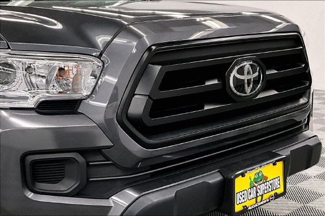 Used 2023 Toyota Tacoma SR AWD/4WD image 32