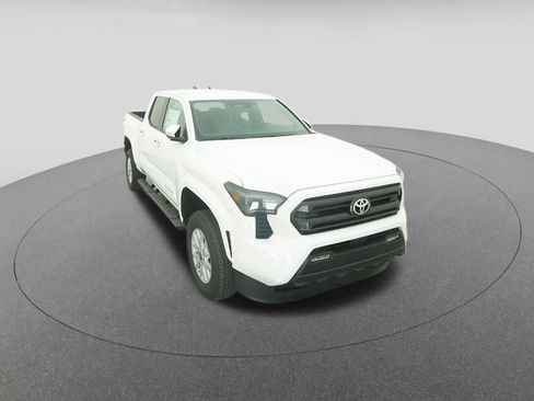 New 2025 Toyota Tacoma SR5 image 14