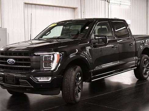 Used 2023 Ford F150 Lariat w/ Equipment Group 502A High AWD/4WD image 3
