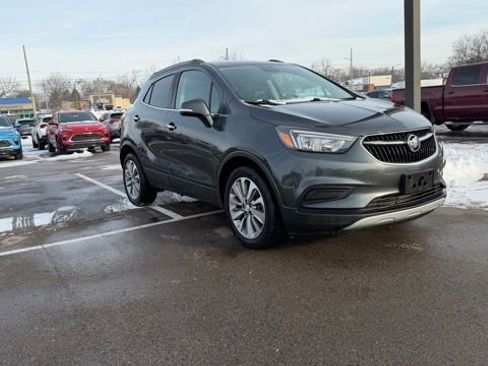 Used 2017 Buick Encore Preferred image 3