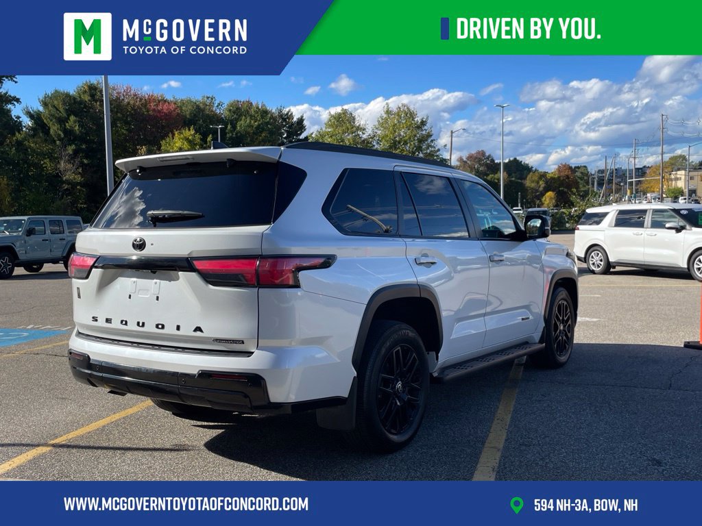 Used 2025 Toyota Sequoia Limited AWD/4WD image 5
