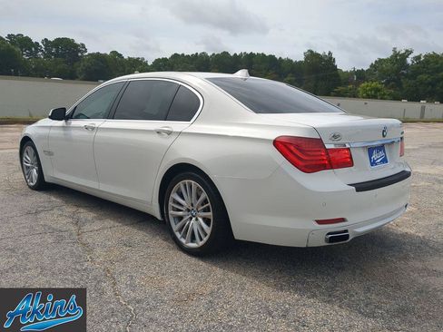 Used 2011 BMW 750Li RWD image 5