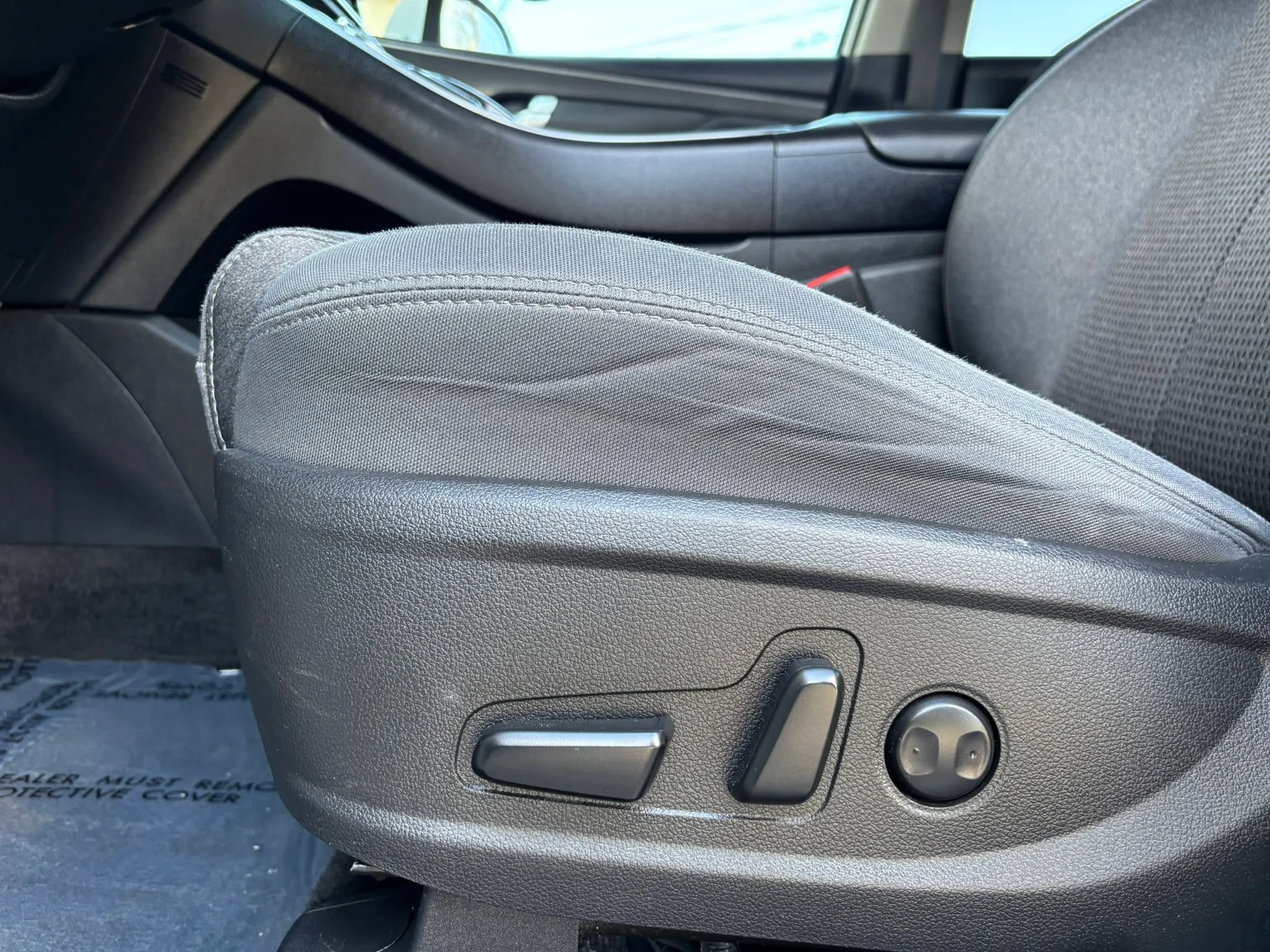 Used 2021 Hyundai Santa Fe SEL w/ Convenience Package FWD image 15