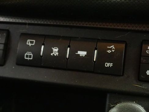 Used 2009 Chevrolet Traverse LTZ image 29