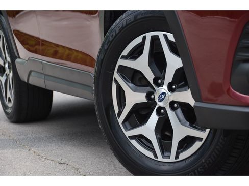 Certified 2023 Subaru Forester Premium AWD/4WD image 11