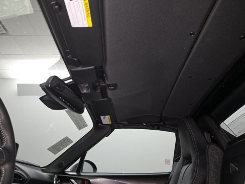 Used 2023 MAZDA MX-5 Miata Grand Touring image 9