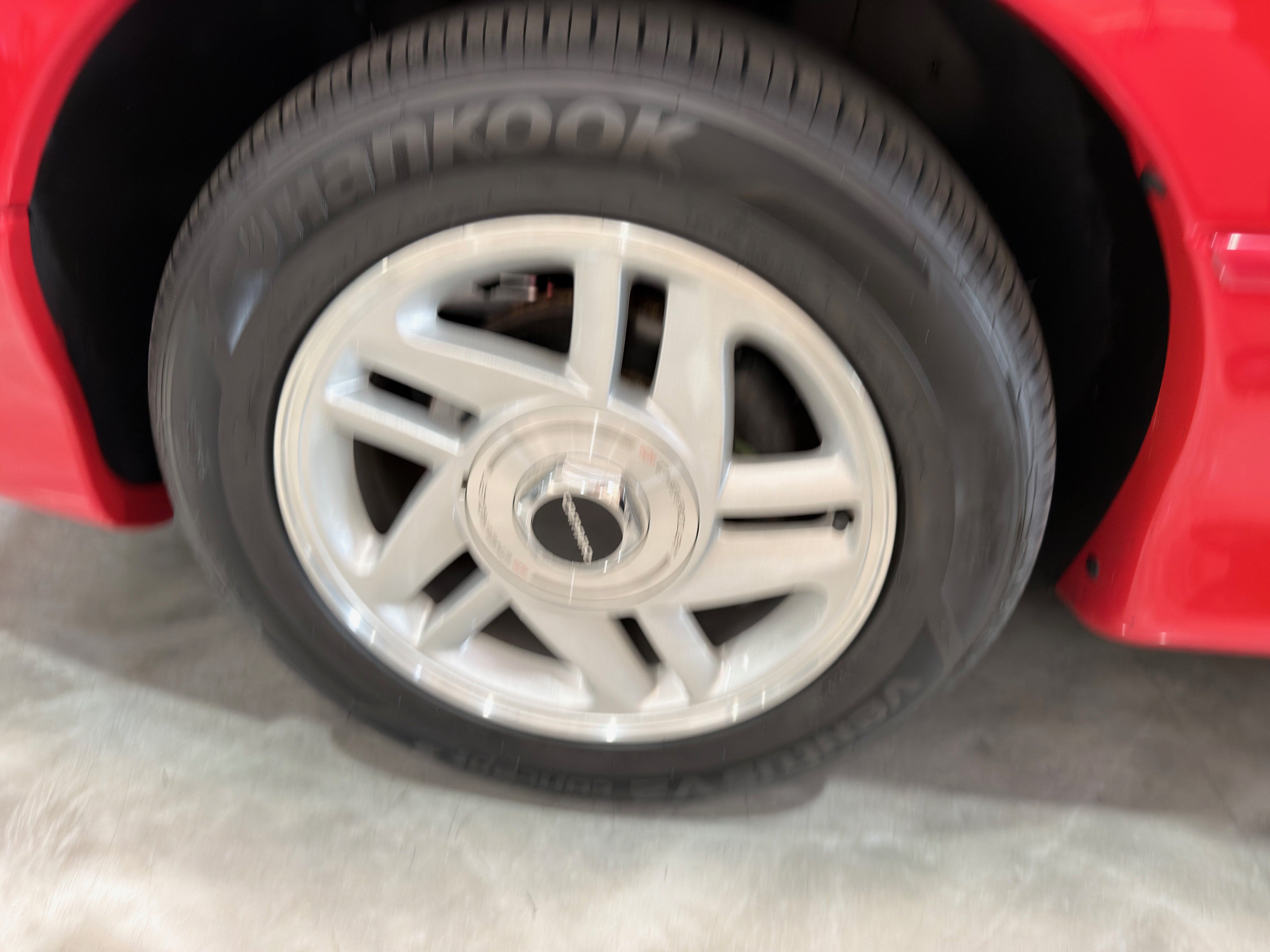 Used 1995 Chevrolet Camaro Z28 RWD image 28