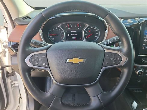Used 2021 Chevrolet Traverse High Country image 29