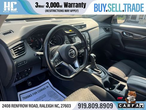 Used 2018 Nissan Rogue SV w/ Sun & Sound Touring Package AWD/4WD image 13