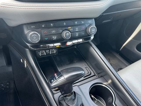 Used 2022 Dodge Durango R/T AWD/4WD image 15