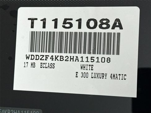 Used 2017 Mercedes-Benz E 300 4MATIC image 50