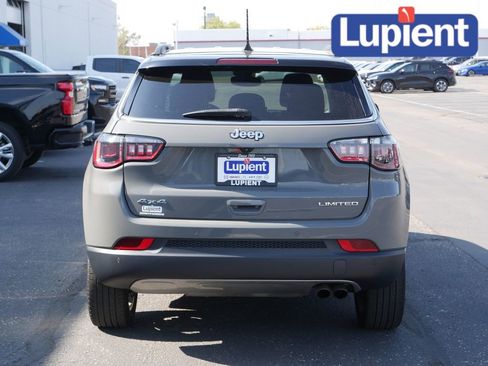 Used 2022 Jeep Compass Limited image 4