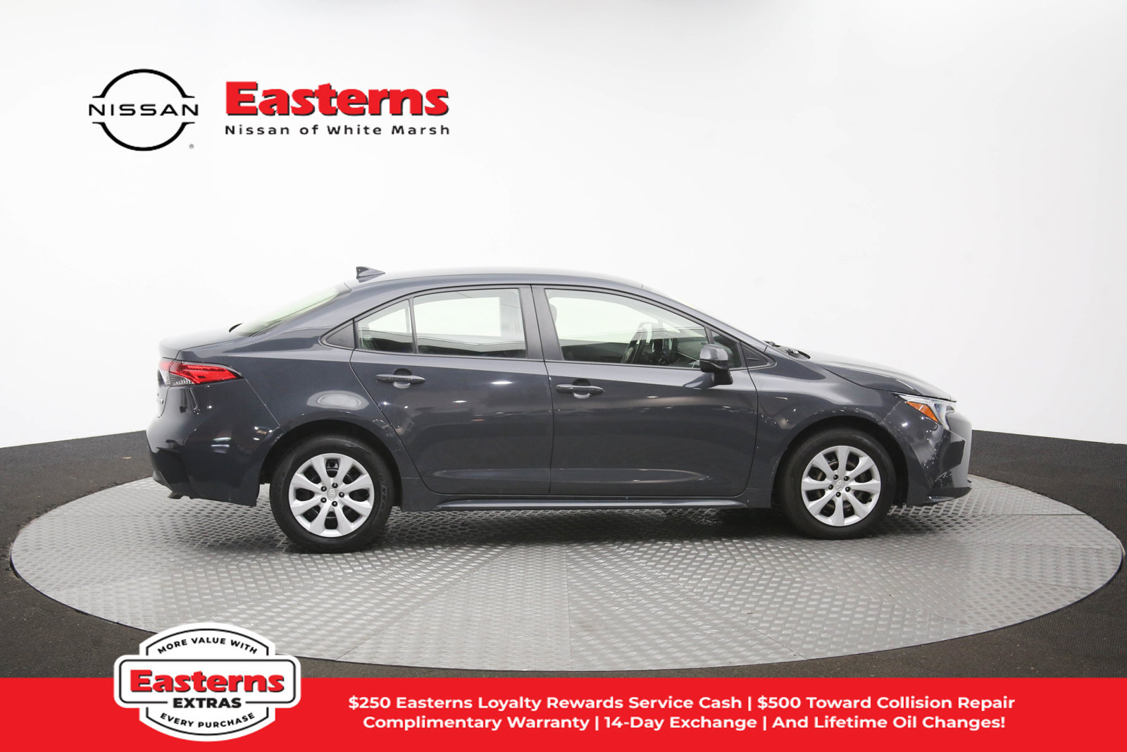 Used 2023 Toyota Corolla LE w/ Carpet Mat Package (TMS) FWD image 41