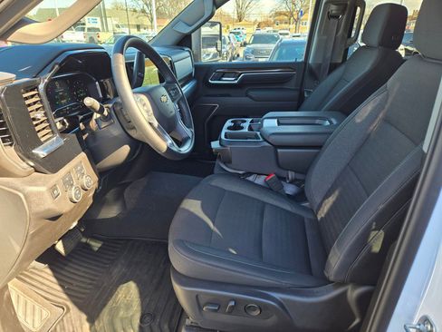 Certified 2025 Chevrolet Silverado 2500 LT w/ Convenience Package AWD/4WD image 22