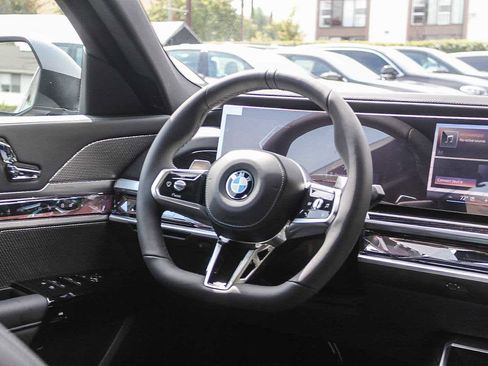 New 2026 BMW 740i w/ Premium Package RWD image 15