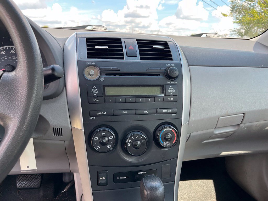 Used 2009 Toyota Corolla FWD image 18
