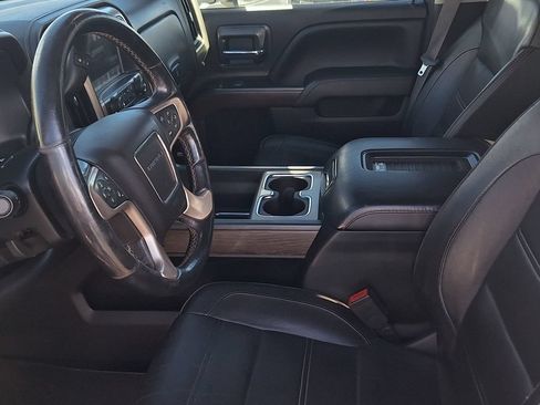 Used 2017 GMC Sierra 3500 Denali w/ Duramax Plus Package AWD/4WD image 10