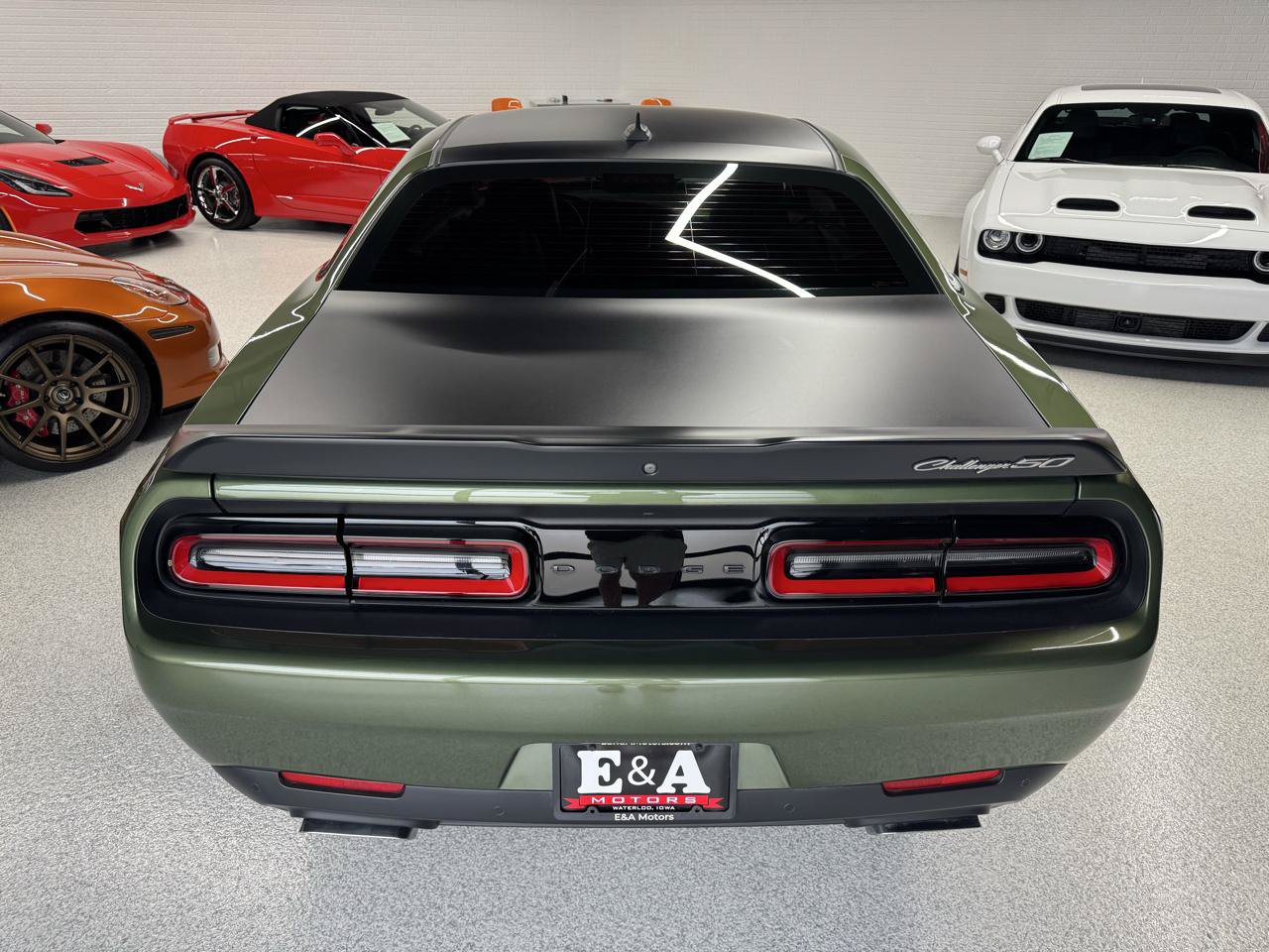 Used 2020 Dodge Challenger R/T Scat Pack RWD image 13