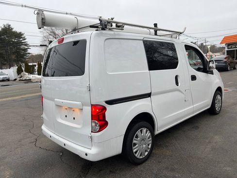 Used 2020 Nissan NV200 SV w/ Sliding Glass Door Package image 7
