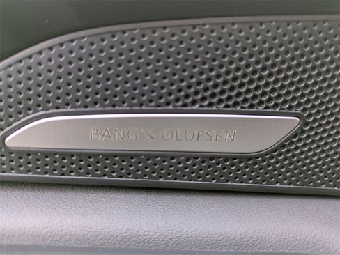 New 2025 Audi Q5 2.0T Premium Plus image 13