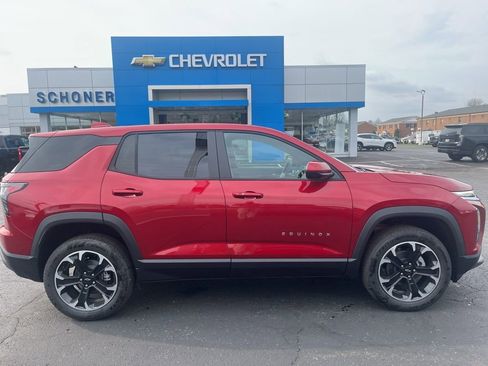 New 2026 Chevrolet Equinox LT w/ Convenience Package II FWD image 8