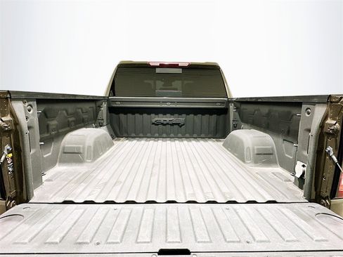 Certified 2023 GMC Sierra 1500 AT4 w/ AT4 Preferred Package image 22