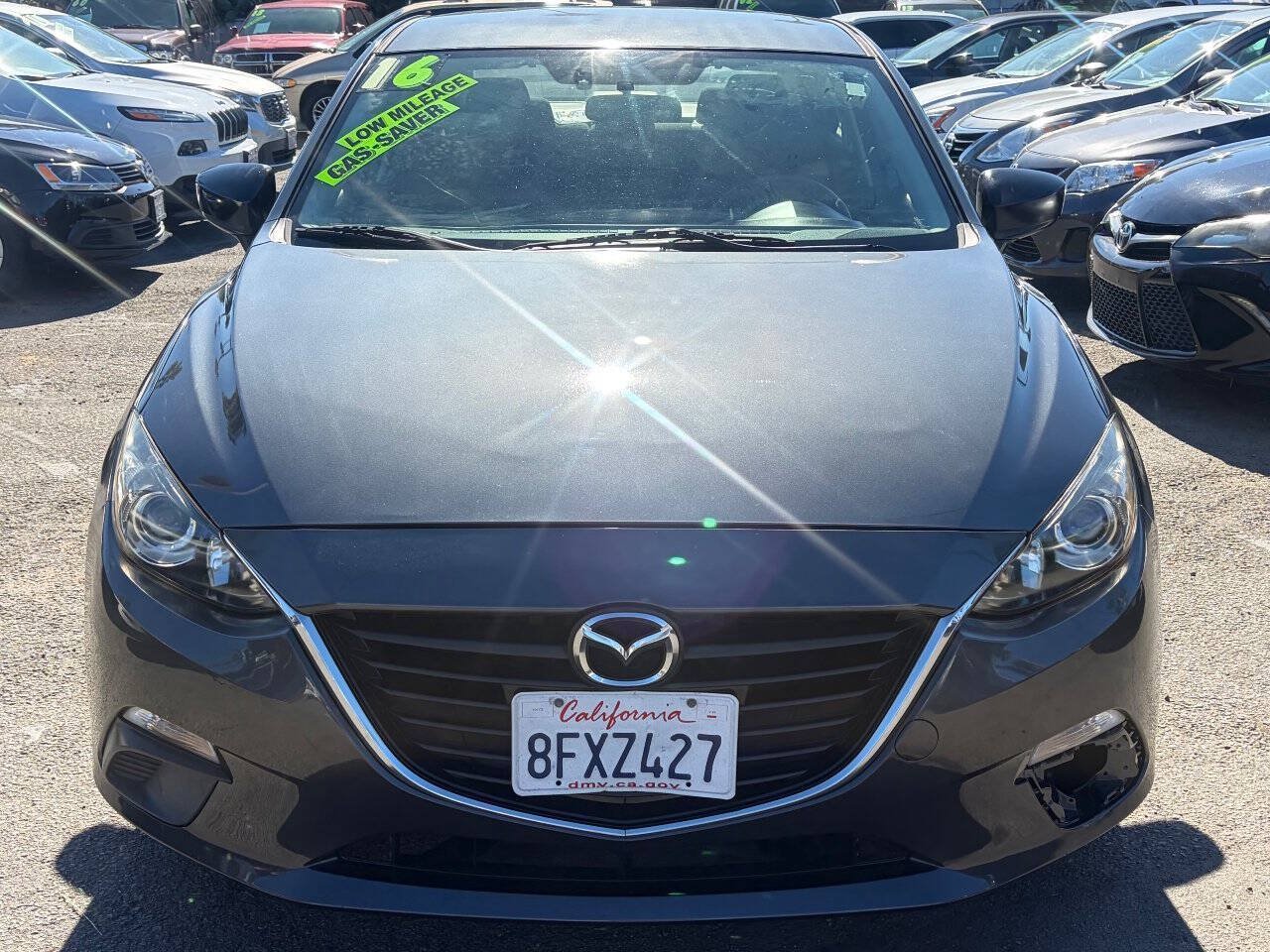 Used 2016 MAZDA MAZDA3 i Sport w/ Preferred Equipment Package FWD image 3