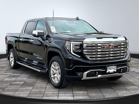 Used 2022 GMC Sierra 1500 Denali AWD/4WD image 3