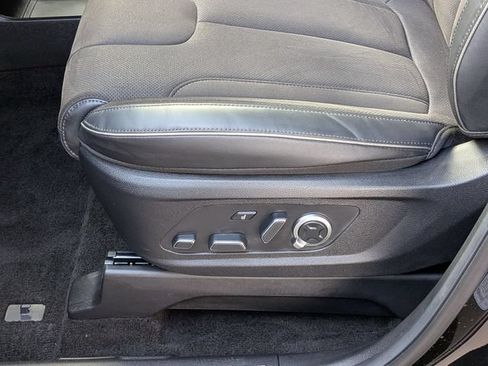 Used 2025 Hyundai Palisade Calligraphy AWD/4WD image 12