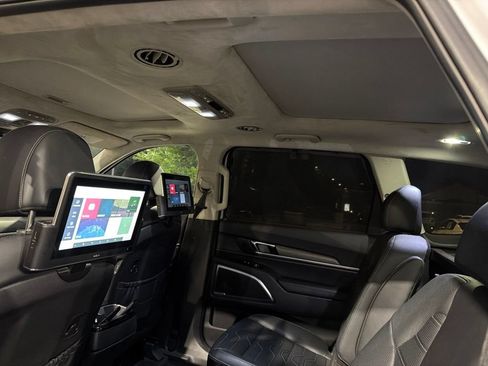 Used 2022 Kia Telluride SX w/ SX Prestige Package AWD/4WD image 8