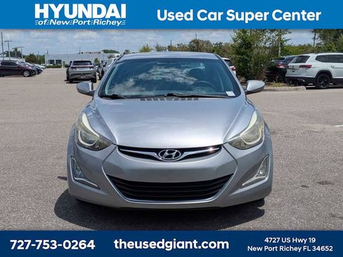 Used 2016 Hyundai Elantra SE w/ Option Group 02 FWD image 8