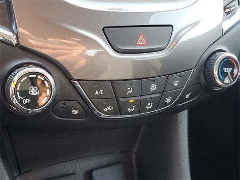 Certified 2017 Chevrolet Cruze LT w/ Convenience Package image 26