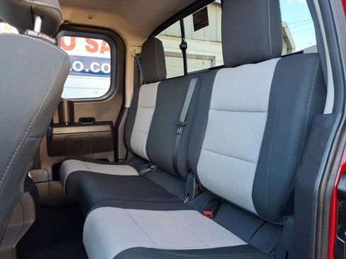 Used 2012 Nissan Titan SV w/ Sport Appearance Pkg image 9