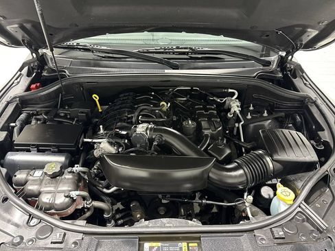 Used 2023 Dodge Durango GT RWD image 31