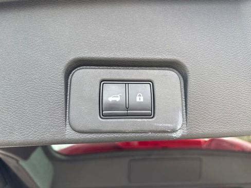 Used 2021 Nissan Rogue Platinum image 28