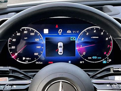 Used 2022 Mercedes-Benz C 300 Sedan image 13