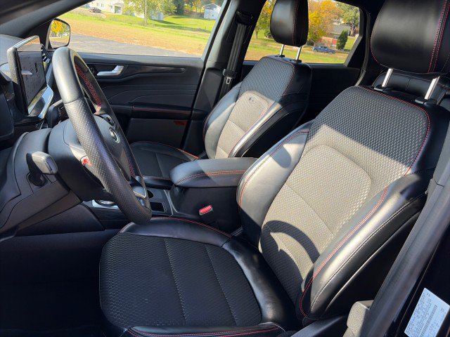 Used 2024 Ford Escape ST-Line Select w/ Tech Pack #1 AWD/4WD image 10