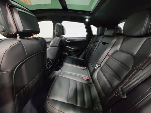 New 2026 Porsche Macan GTS image 27