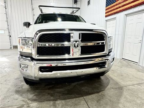 Used 2016 RAM 2500 SLT w/ Popular Equipment Group AWD/4WD image 3