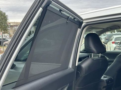 Certified 2025 Toyota Grand Highlander FWD image 16