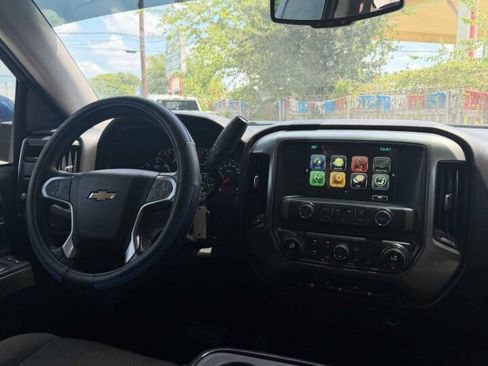 Used 2018 Chevrolet Silverado 1500 LT w/ Texas Edition RWD image 4