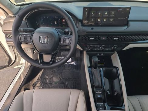 New 2025 Honda Accord EX-L image 14