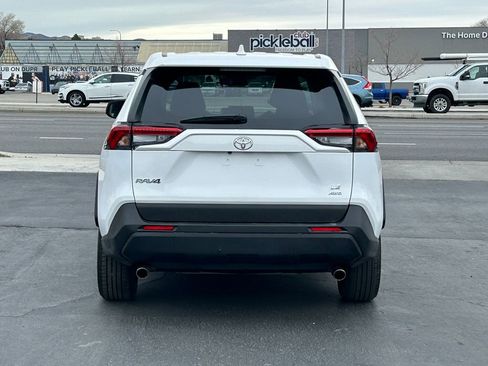 Used 2025 Toyota RAV4 LE image 5