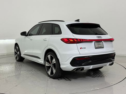 New 2025 Audi SQ5 Premium Plus image 3